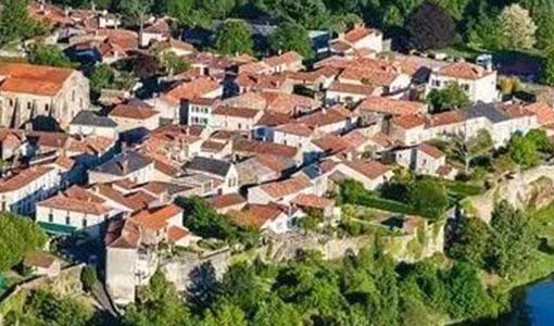 通辽回乡建别墅为什么一定要选专业乡墅公司